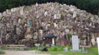 ピースサイクリング　広島→東京今日は、京都～滋賀・近江八幡。西国三十三カ所第三十二番・観音正寺へ立ち寄り。山の上の静かで清らかな空氣の中、住職と事務局長・田中さんに案内していただきました。